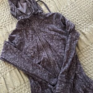Lululemon size 2 jacket